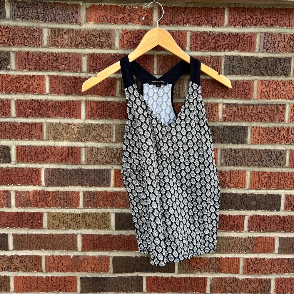 Banana Republic Black and Cream Ornate Patterned Racerback Tank Top